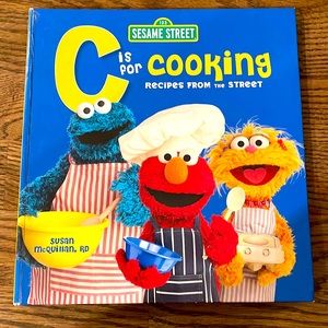 Adorable and hard to find kids cookbook.